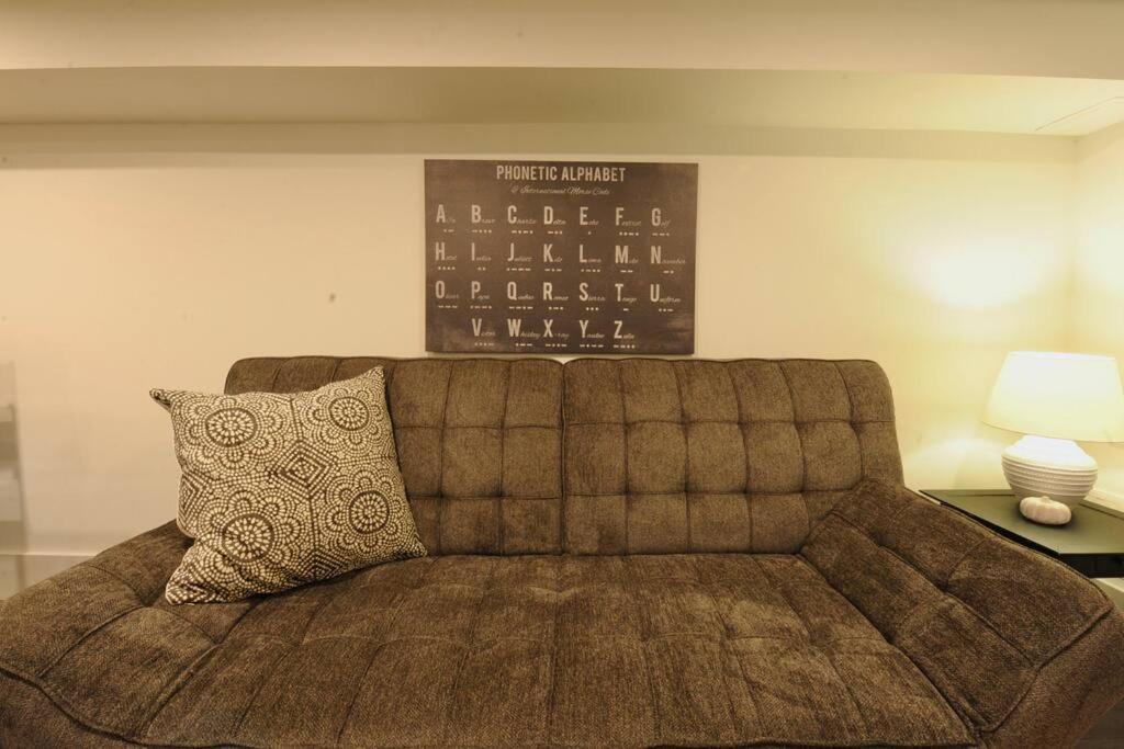 Cherry Blossom Townhouse, Easy Dc Access ワシントン エクステリア 写真